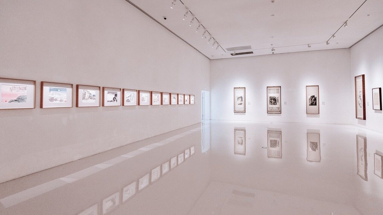 An Autistic Photographer Prepares His Photo Exhibition